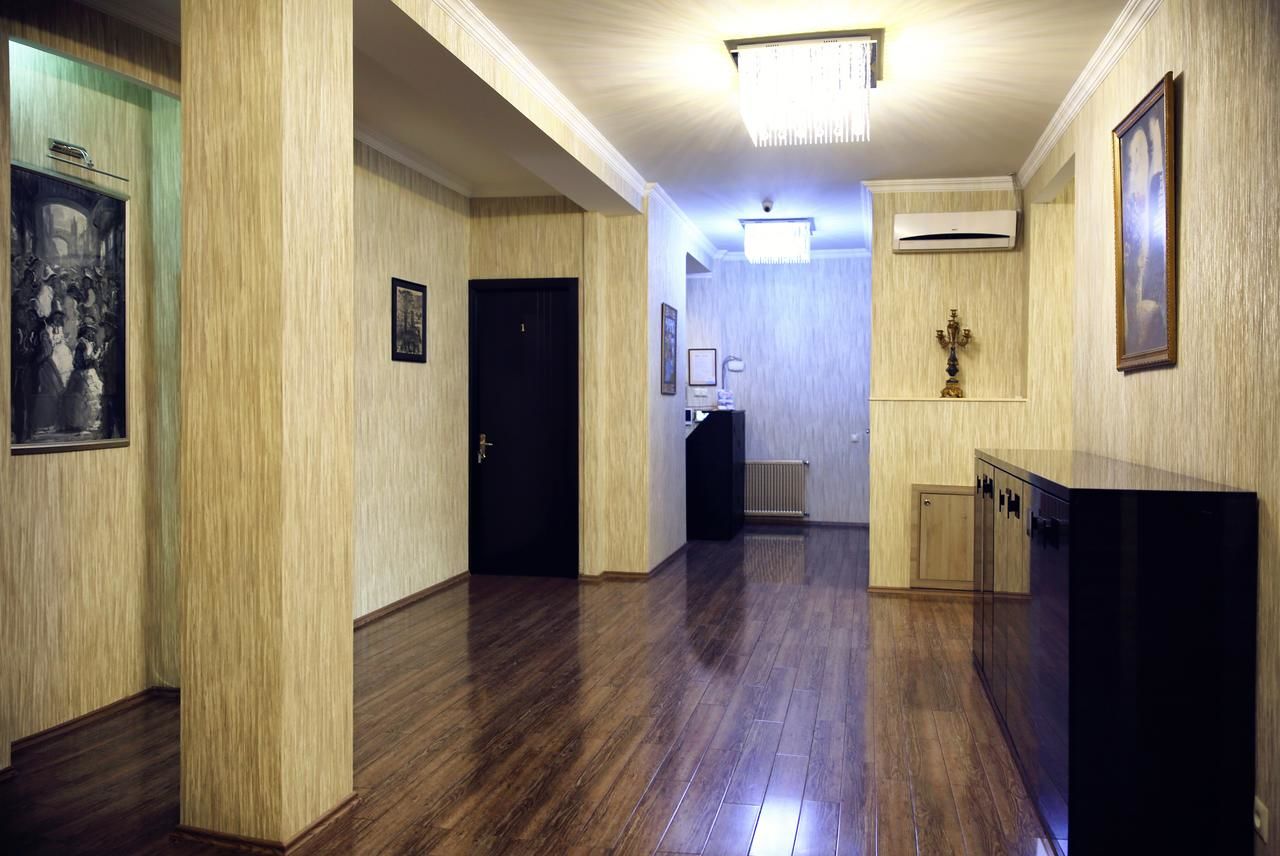 Отель Rondo Hotel Тбилиси-18