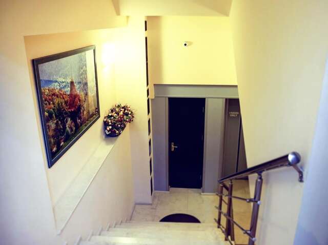 Отель Rondo Hotel Тбилиси-15