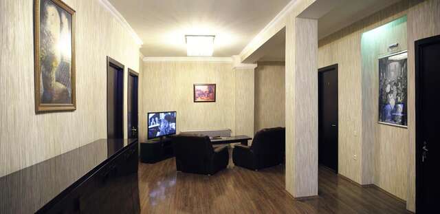 Отель Rondo Hotel Тбилиси-30